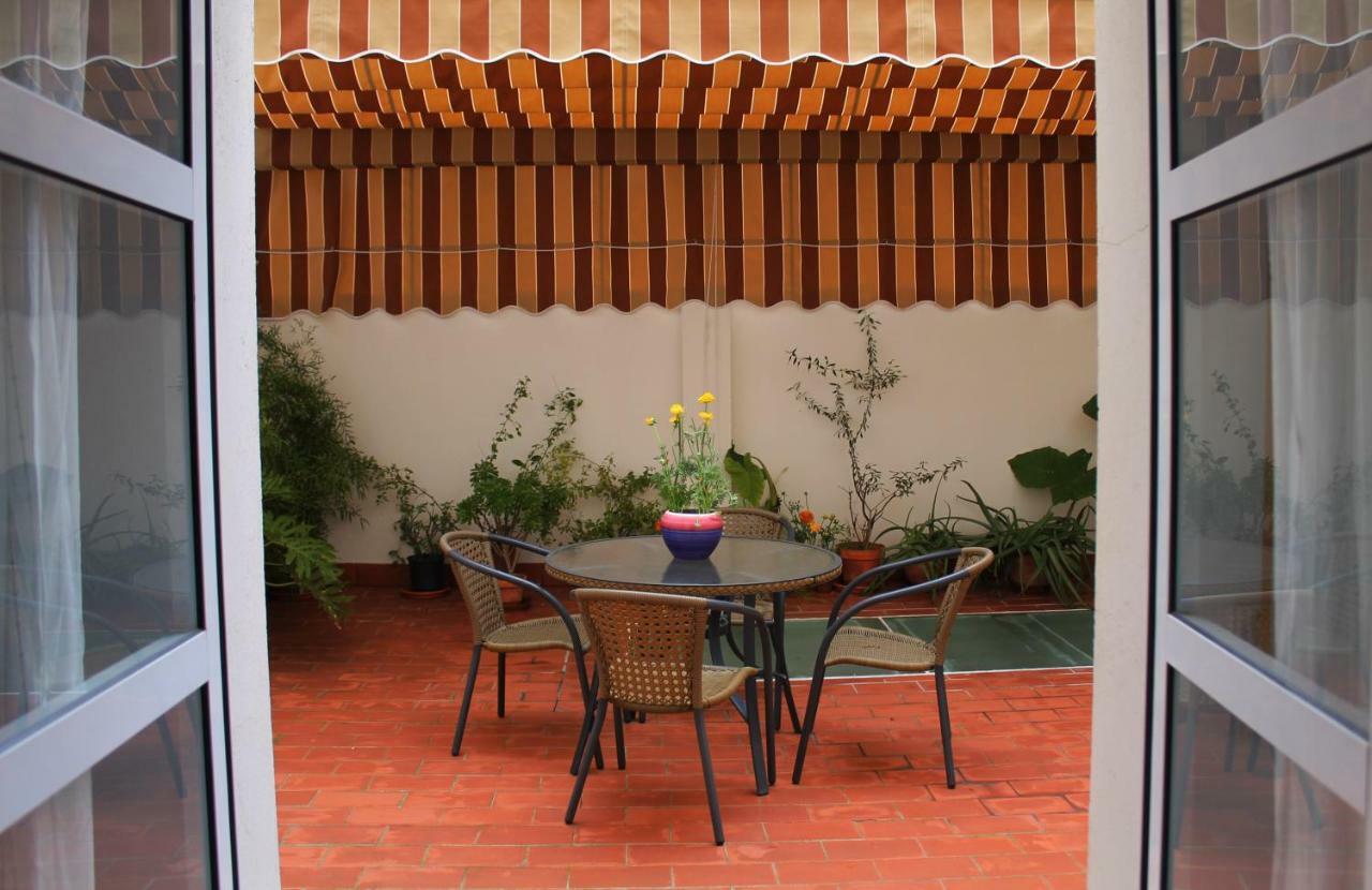 Apartamento Con Patio Cerca Mezquita Cordoba Ngoại thất bức ảnh