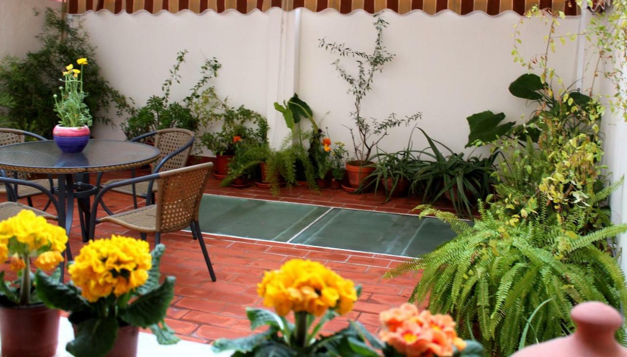 Apartamento Con Patio Cerca Mezquita Cordoba Ngoại thất bức ảnh